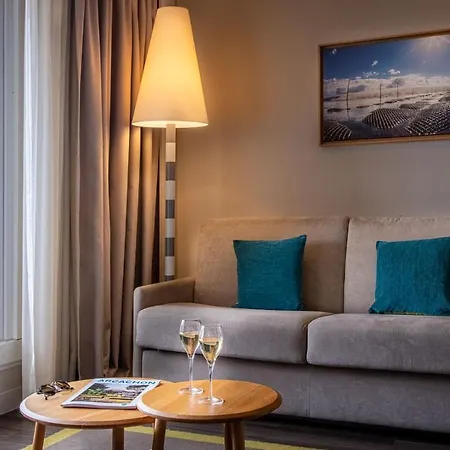 Le B D'arcachon By Inwood ホテル 4*