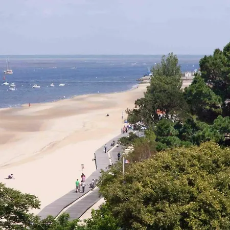 ホテル Le B D'arcachon By Inwood