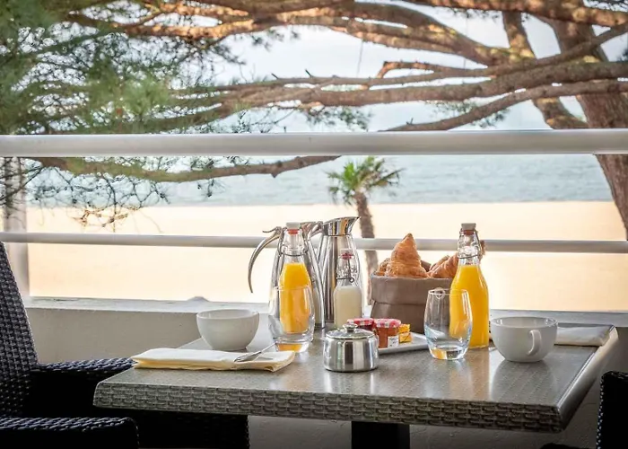 ホテル Le B D'arcachon By Inwood 4*