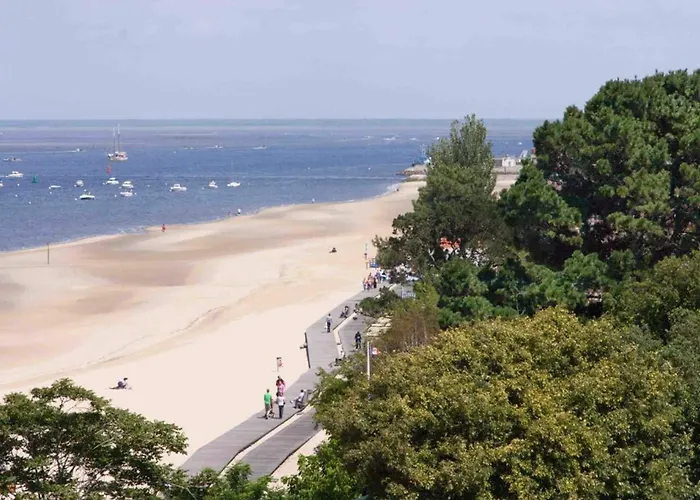 ホテル Le B D'arcachon By Inwood