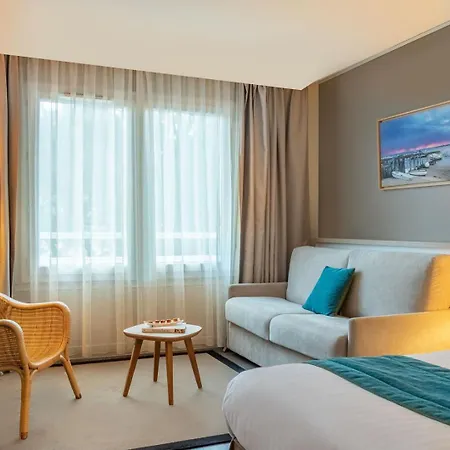 Отель Le B D'arcachon By Inwood