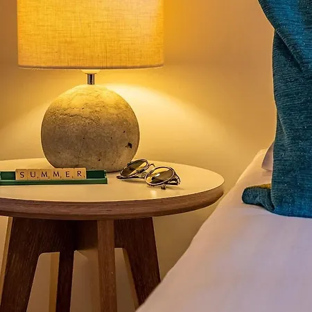 Le B D'arcachon By Inwood Отель 4*