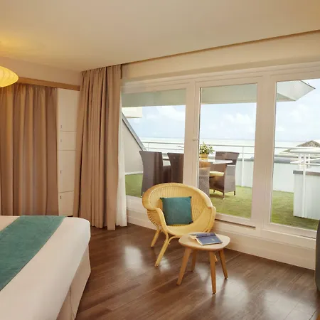 ホテル Le B D'arcachon By Inwood