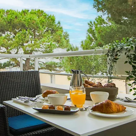 ホテル Le B D'arcachon By Inwood