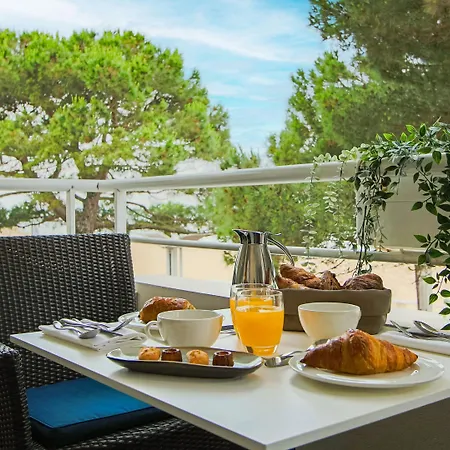 Le B D'arcachon By Inwood Szálloda 4*